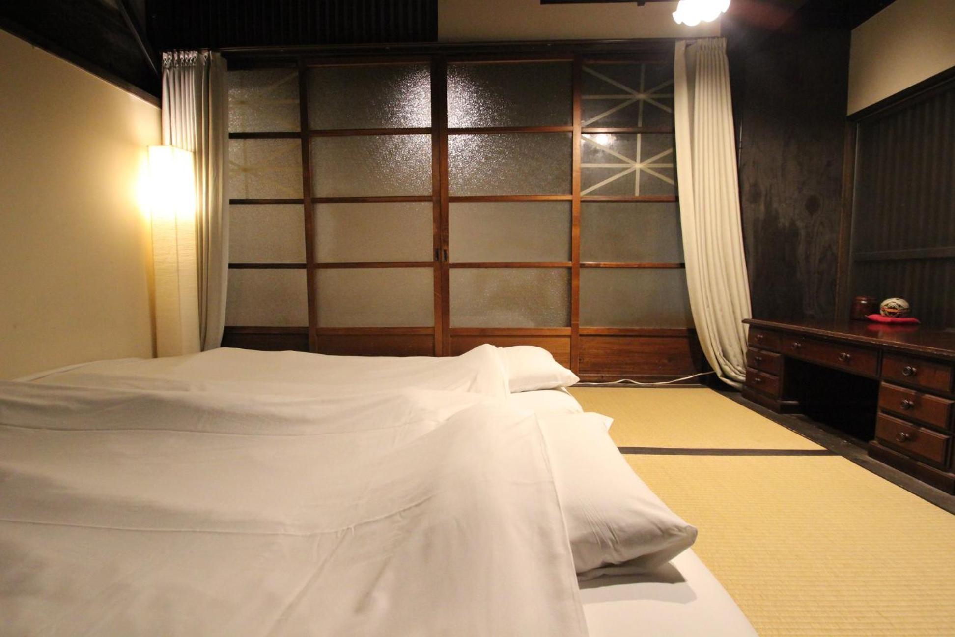 Haruya Higashiyama Quioto Quarto foto